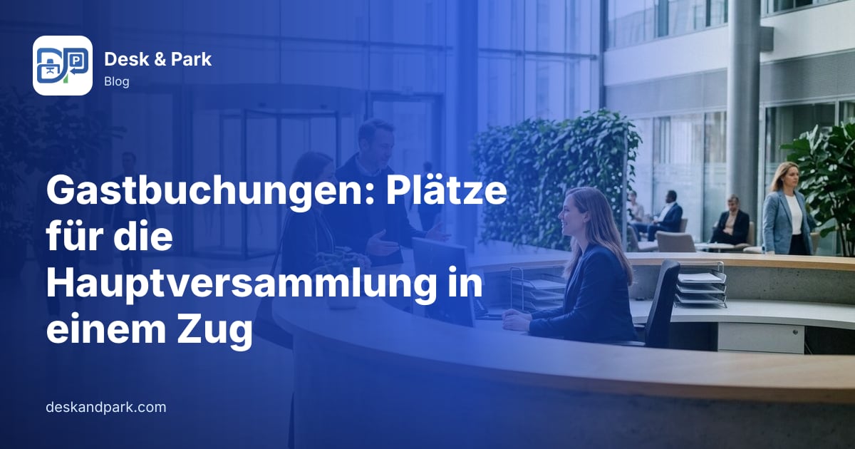 Besucher sprechen mit der Empfangsmitarbeiterin am geschwungenen Empfangstresen einer hellen Bürolobby
